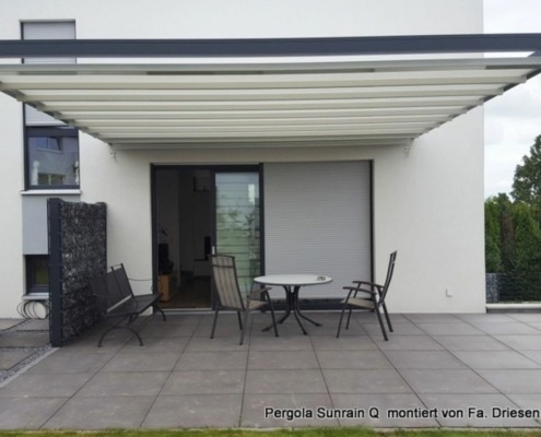 Pergolamarkise_vorne_absenkbar-5d09d0b7
