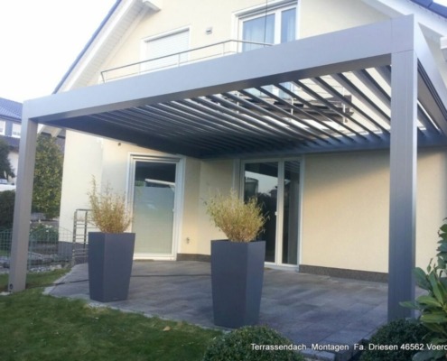 terrassendach_mit_drehbaren_lamellen_camargue_renson_issum-8c1ee49f